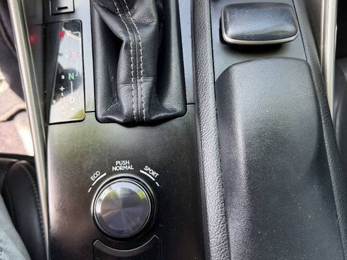 Used 2014 Lexus IS 250 AWD w/ Navigation Package image 23