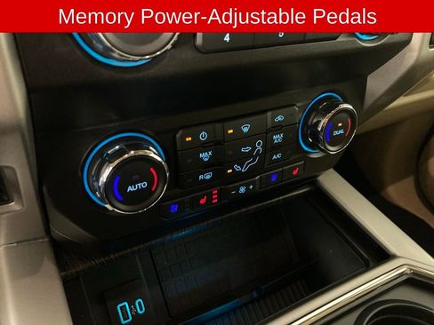 Used 2020 Ford F350 Lariat w/ Lariat Ultimate Package image 10