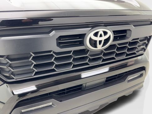 Used 2025 Toyota Tacoma TRD Off-Road AWD/4WD image 27
