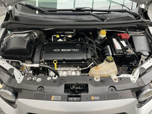 Used 2014 Chevrolet Sonic LT image 19