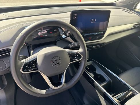 Used 2023 Volkswagen ID.4 Pro S image 21