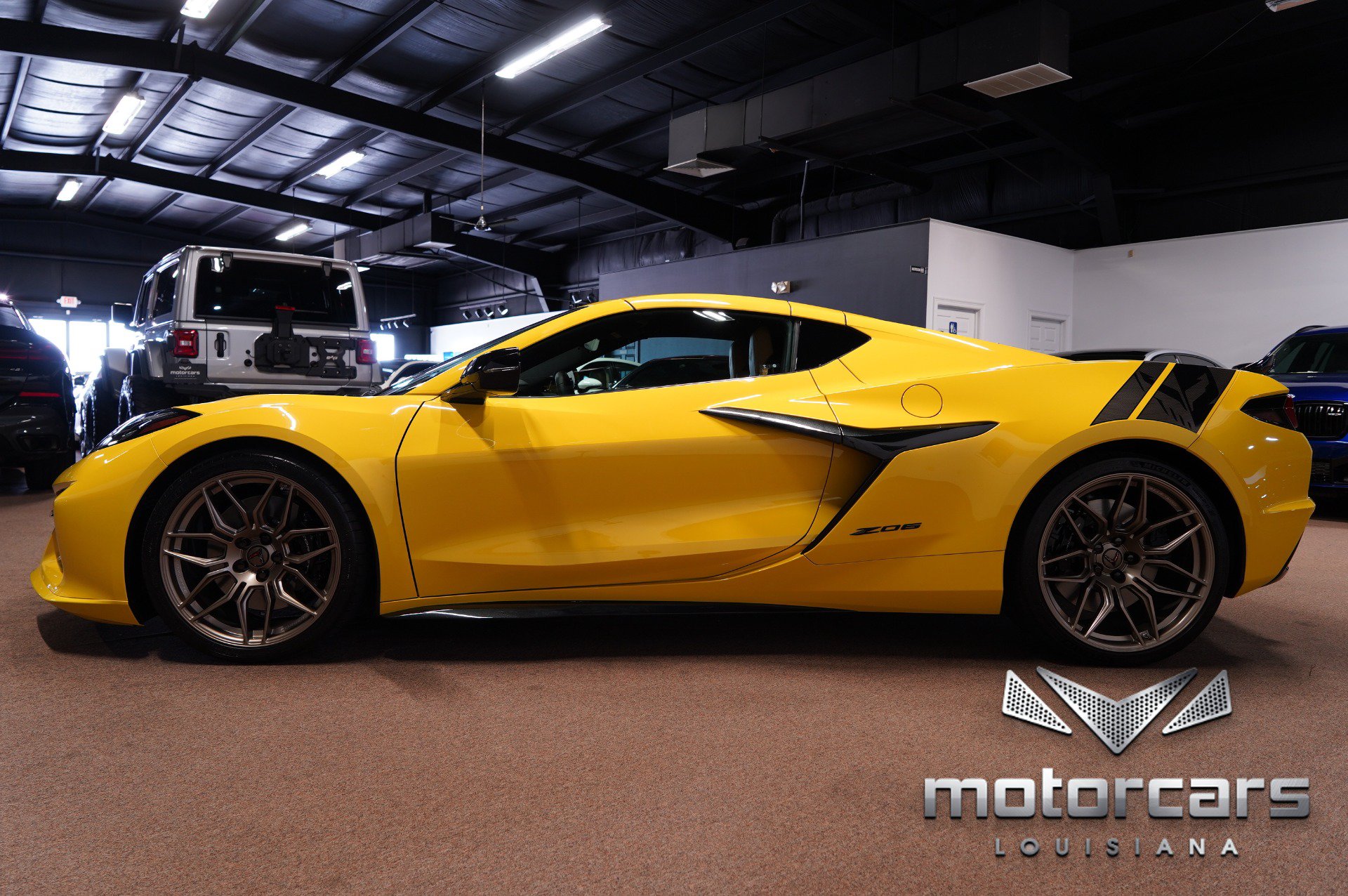 Used 2025 Chevrolet Corvette Z06 RWD image 4