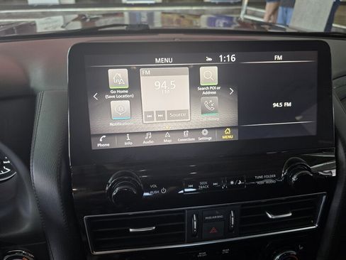 Used 2022 Nissan Armada SV RWD image 30
