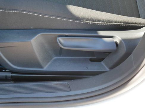 Used 2025 Volkswagen Jetta S FWD image 20