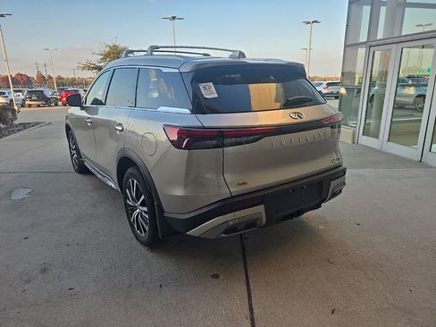 Used 2025 INFINITI QX60 Sensory w/ Vision Package image 4