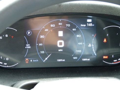 Used 2025 RAM ProMaster 2500 w/ U-Haul Equipment Group image 33