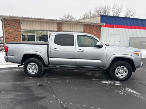 Used 2023 Toyota Tacoma SR image 2