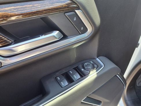 New 2026 GMC Sierra 1500 Elevation AWD/4WD image 11