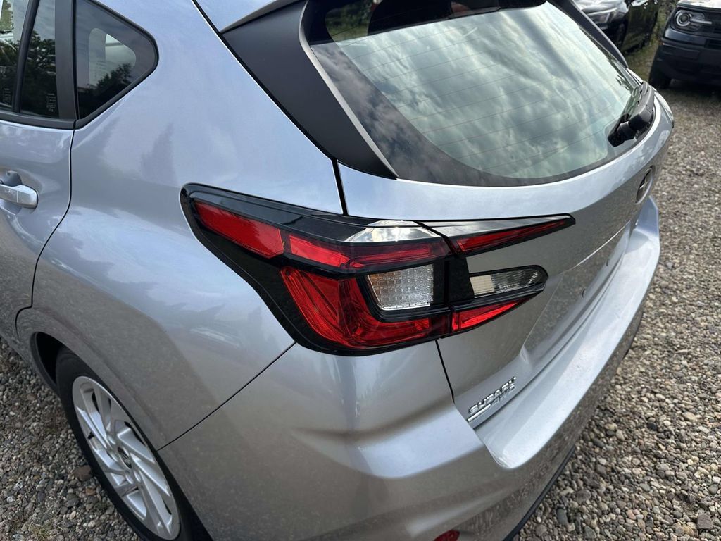 Certified 2024 Subaru Impreza 2.0i AWD/4WD image 8