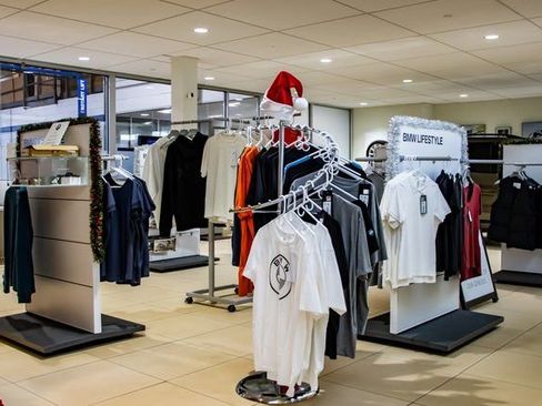 Certified 2025 BMW M3 Competition w/ M Carbon Exterior Package image 36