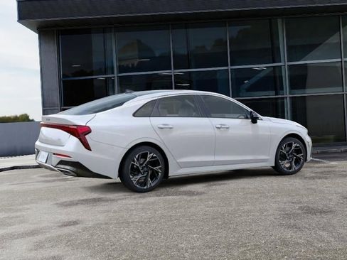 New 2025 Kia K5 GT-Line w/ GT-Line Premium Package image 6