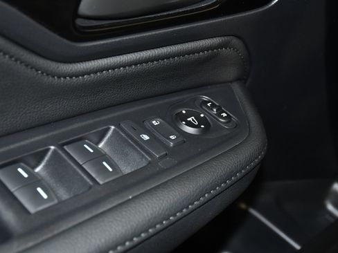 Certified 2025 Honda Odyssey Touring image 35