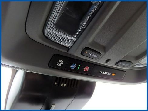 Used 2024 Chevrolet Silverado 1500 LT AWD/4WD image 19