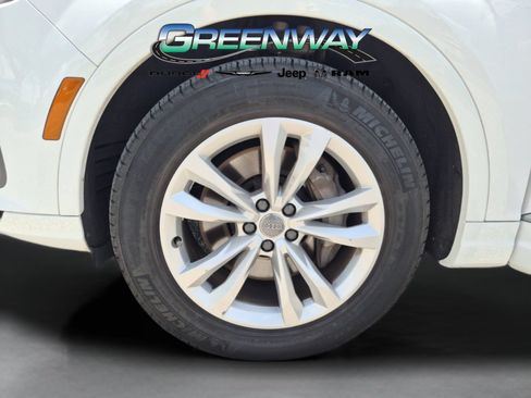Used 2018 Audi Q7 3.0T Premium Plus AWD/4WD image 31