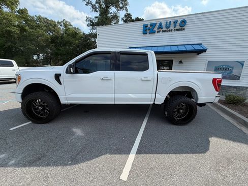 Used 2021 Ford F150 XLT w/ Equipment Group 302A High AWD/4WD image 4