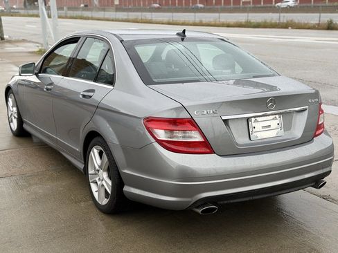 Used 2011 Mercedes-Benz C 300 C 300 image 4