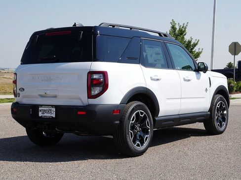New 2026 Ford Bronco Sport Outer Banks w/ Outer Banks Tech Package+ AWD/4WD image 5