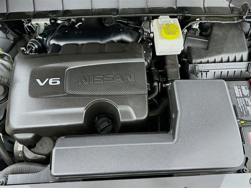 Used 2023 Nissan Pathfinder Platinum w/ Cargo Package image 35