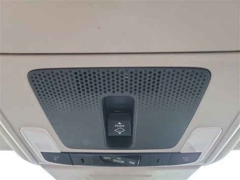 Certified 2024 Honda Civic Touring image 32