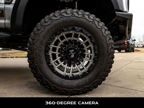 Used 2023 Ford F250 Lariat w/ Lariat Ultimate Package image 11