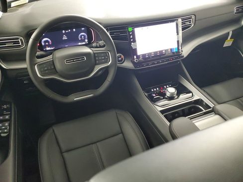 New 2026 Jeep Grand Wagoneer Limited image 15