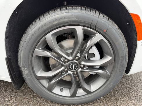 New 2026 Chrysler Pacifica Select image 7