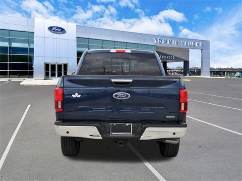 Used 2019 Ford F150 Lariat w/ Equipment Group 502A Luxury image 3