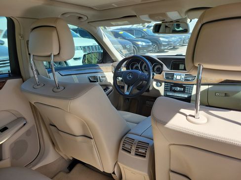 Used 2014 Mercedes-Benz E 350 Sedan image 13