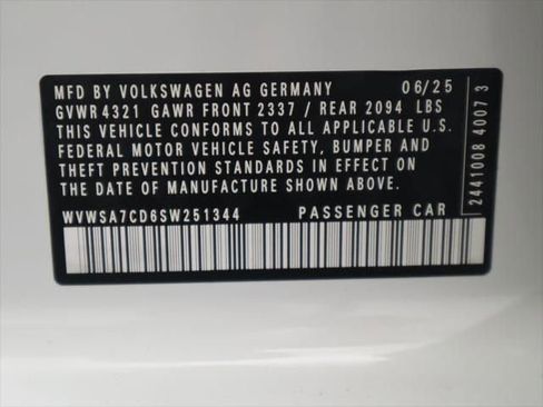 New 2025 Volkswagen GTI SE image 33