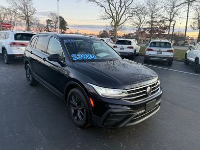 Certified 2022 Volkswagen Tiguan SE w/ Panoramic Sunroof Package