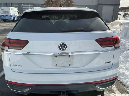 Used 2020 Volkswagen Atlas Cross Sport SEL image 6