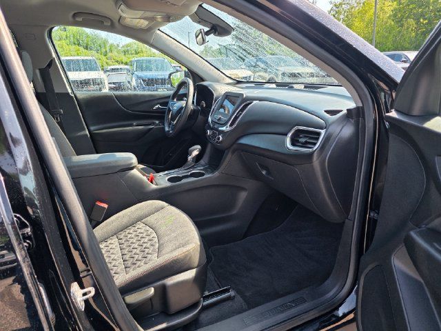Used 2022 Chevrolet Equinox LT AWD/4WD image 12