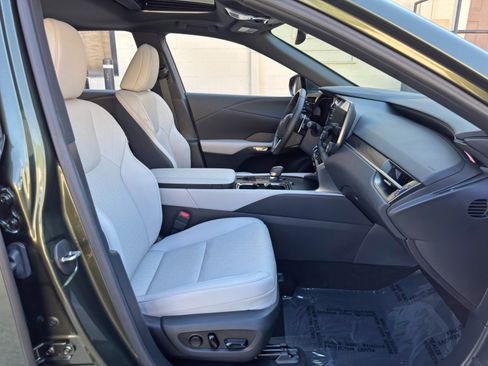 Used 2025 Lexus RX 350 Premium Plus w/ Accessory Package FWD image 16