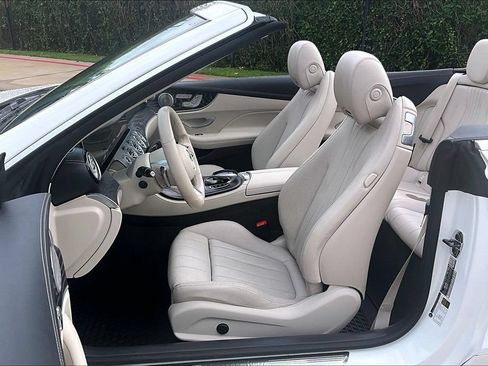 Used 2021 Mercedes-Benz E 450 4MATIC Cabriolet image 33