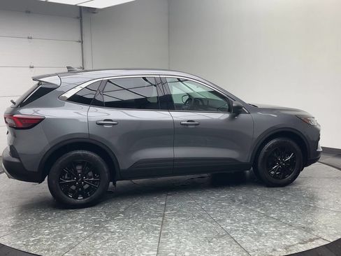 Used 2024 Ford Escape Active w/ Tech Pack #1 AWD/4WD image 38