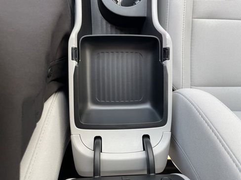 Used 2025 Hyundai Kona SEL image 11