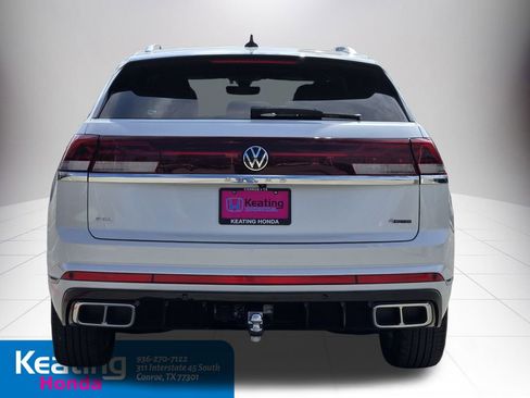 Used 2024 Volkswagen Atlas Cross Sport SEL R-Line image 7