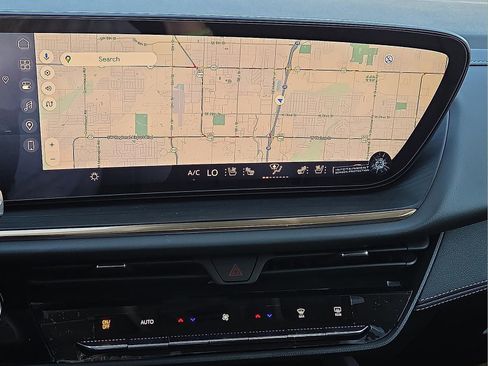 New 2026 Buick Envision Avenir image 17