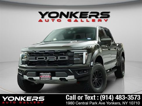Used 2025 Ford F150 Raptor image 21