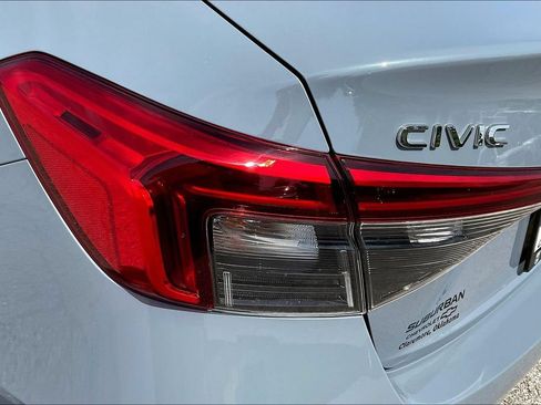 Used 2023 Honda Civic Sport image 26