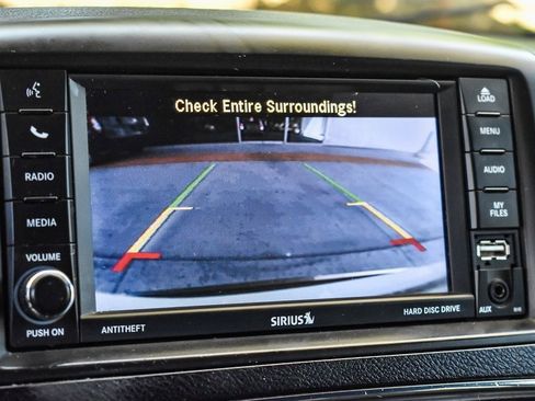 Used 2019 Dodge Grand Caravan GT image 19