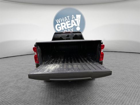 Used 2022 Chevrolet Silverado 1500 LT image 25