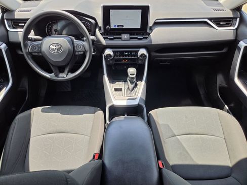Used 2025 Toyota RAV4 XLE FWD image 13