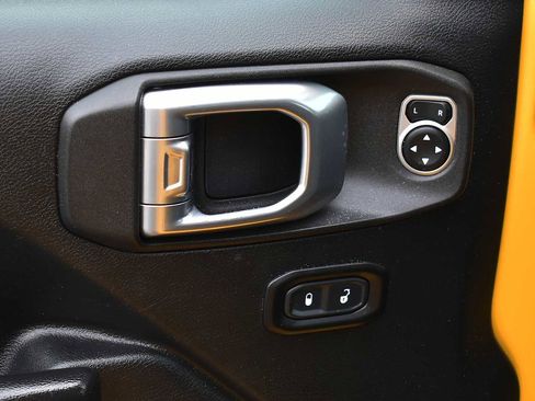 Used 2020 Jeep Wrangler Unlimited Rubicon image 28