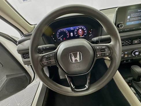 Used 2024 Honda Accord LX image 11