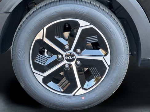 New 2026 Kia Niro EX image 25