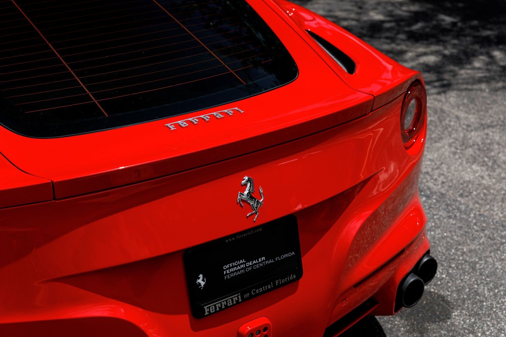 Used 2016 Ferrari F12 Berlinetta RWD image 47