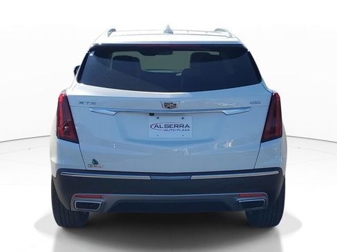 Certified 2025 Cadillac XT5 Premium Luxury w/ LPO, Floor Liner Package FWD image 3