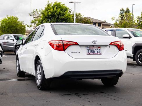 Used 2017 Toyota Corolla L w/ Carpet Mat Package (TMS) image 4