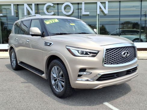 Used 2022 INFINITI QX80 Luxe w/ Cargo Package AWD/4WD image 2